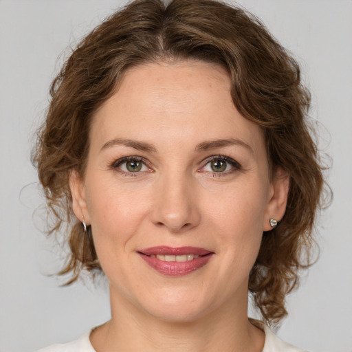 Lucy Tremaine, Class Diagram & OOP Design Specialist