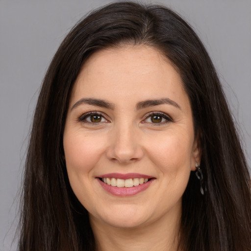 Chloe Richardson, PHP REST API & JSON Specialist